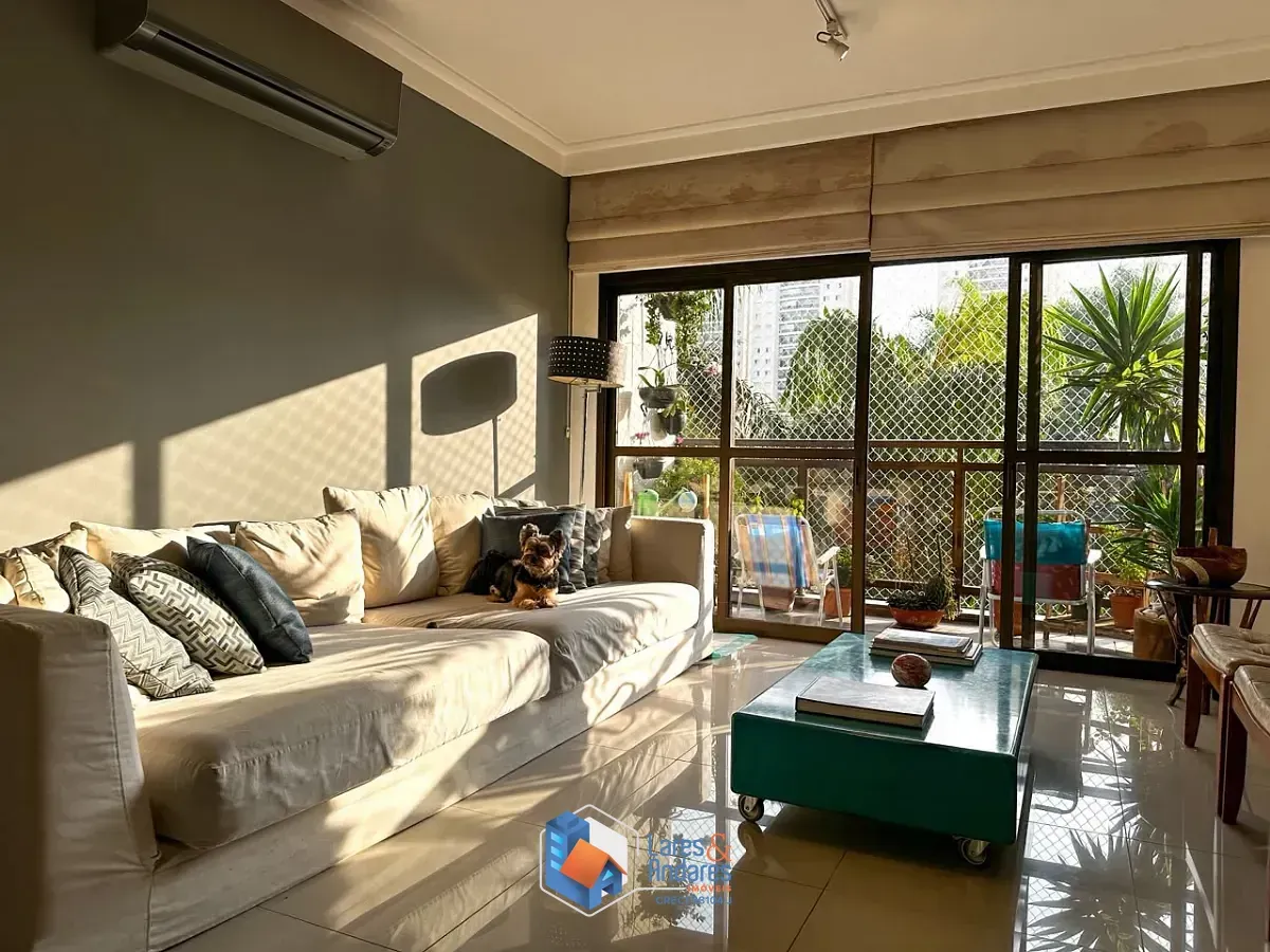 Imagem Apartamento para venda em Vila Sofia com 3 quartos, sendo 1 suíte, 147m²