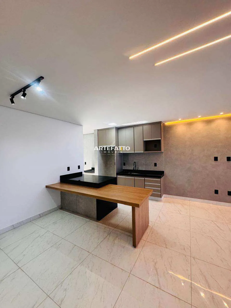Imagem Belíssimo apartamento com 3 dormitórios a venda no bairro Jd Botânico