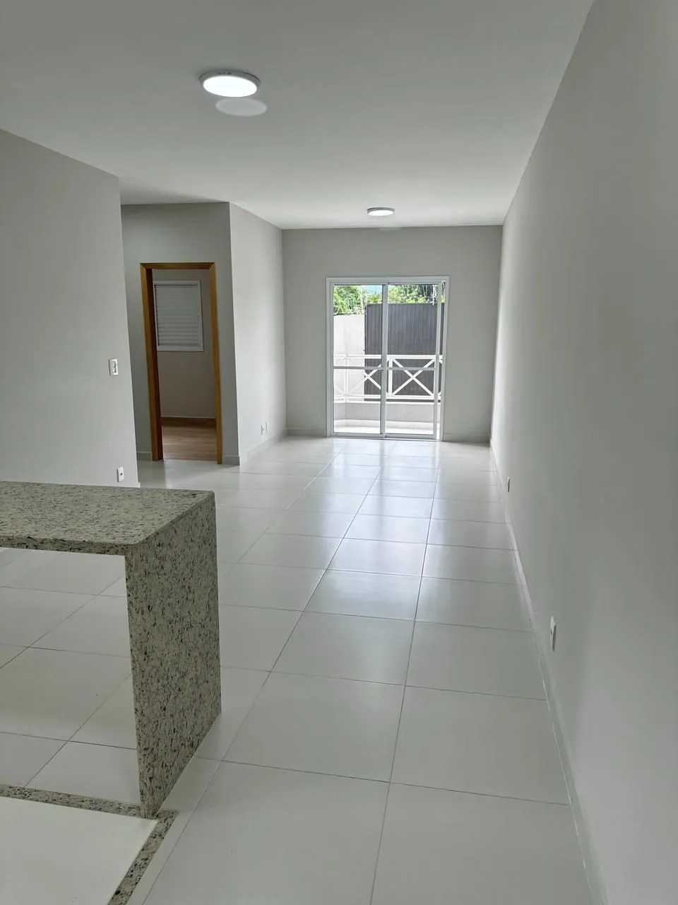 Imagem Apartamento novo com 2 dormitórios( 1 suíte) com 73 m2 no Crispim