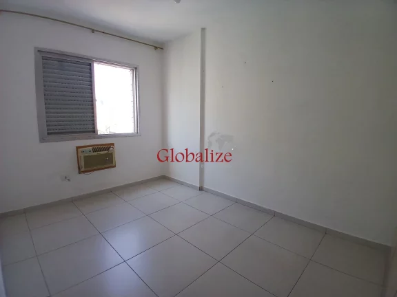 Imagem Apartamento 02 dormitórios dependência de empregada vaga de garagem elevador no Campo Grande - Santos R$ 585.000,00