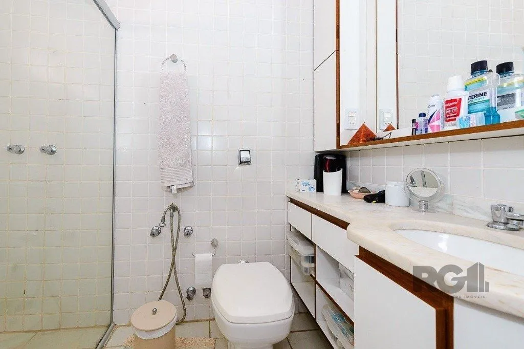 Imagem Casa em Condomínio à venda com 4 quartos 319 m² Rua Manoel Leao, Pedra Redonda, Porto Alegre