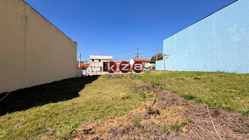Imagem Terreno industrial de 300m² para locação no Parque dos Cocais, Valinhos-SP: sua oportunidade de expansão!
