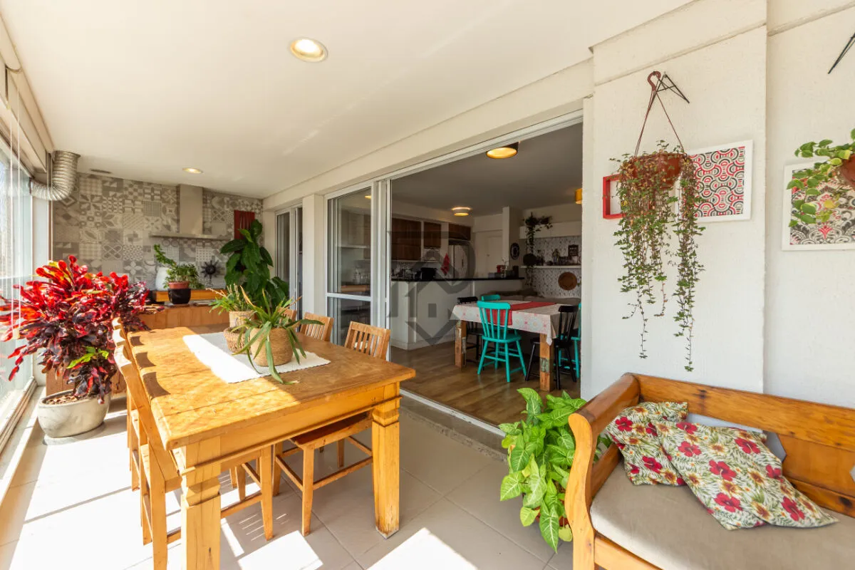 Imagem Apartamento Aclimação pronto para morar andar alto