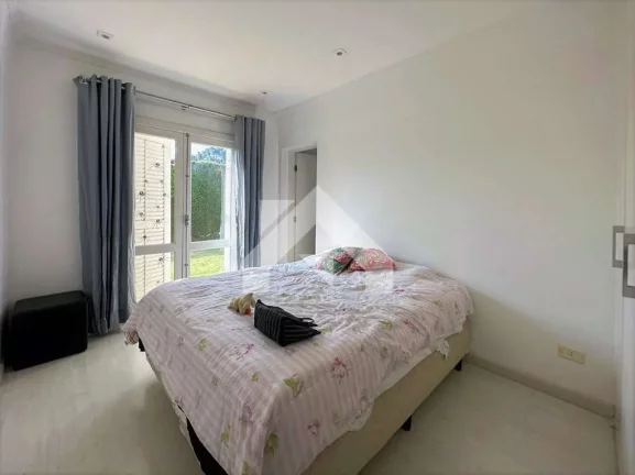 Imagem Casa de Condomínio em Jardim Passárgada I - Cotia