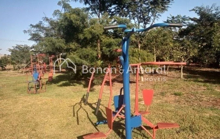 Imagem Terreno à venda no Condomínio Royal Garden, Parque Brasil 500, Paulínia