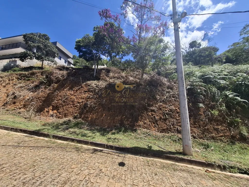 Imagem Terreno em Condomínio para Venda em Teresópolis / RJ no bairro Vargem Grande