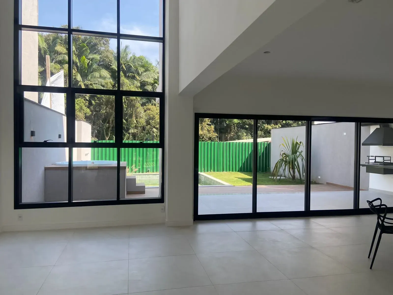 Imagem Sobrado com 4 Quartos à Venda, 341 m² em Represa - Ribeirão Pires