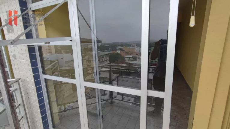 Imagem Ótima Sala Comercial com 28m² no Jd 25 de Agosto.