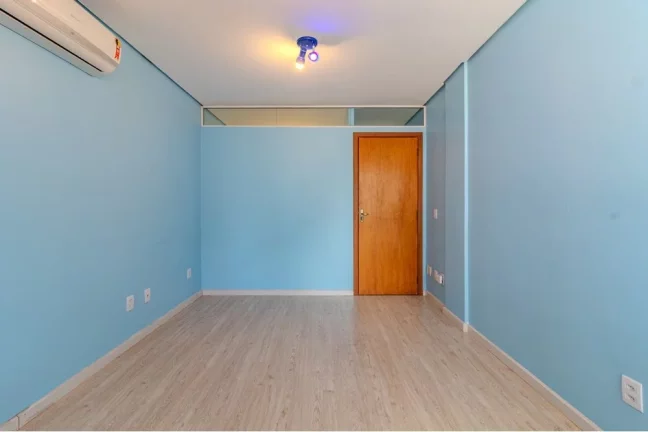 Imagem Sala para venda no bairro Menino Deus em Porto Alegre