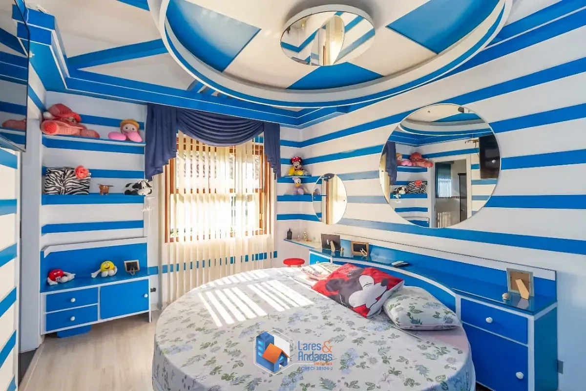 Imagem Casa para venda em Lauzane Paulista com 5 quartos, sendo 5 suítes, 358m²