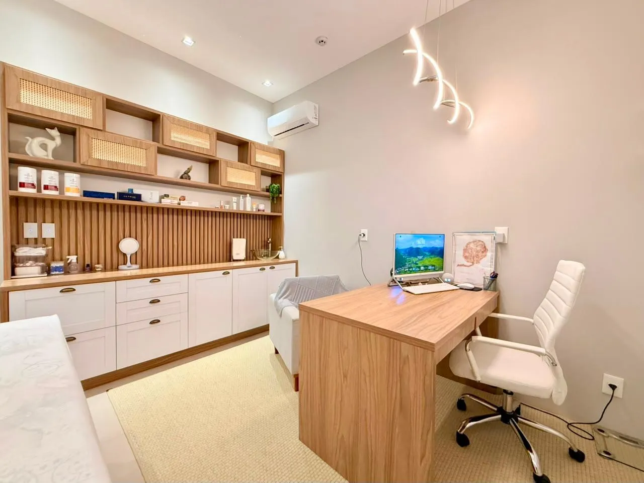 Imagem Ponto Comercial à venda com 68m2 por R$ 210.000,00