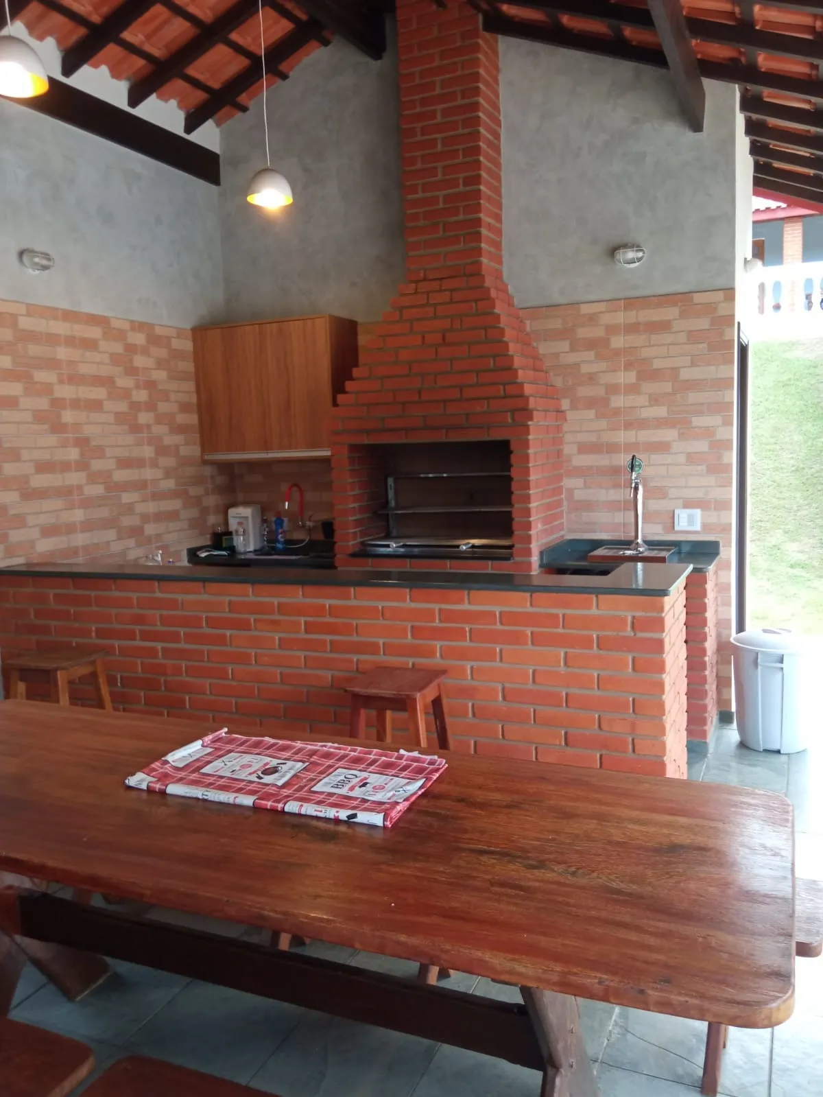 Imagem Chácara com 2.112,00m² Localizado no Condomínio Vitassay.