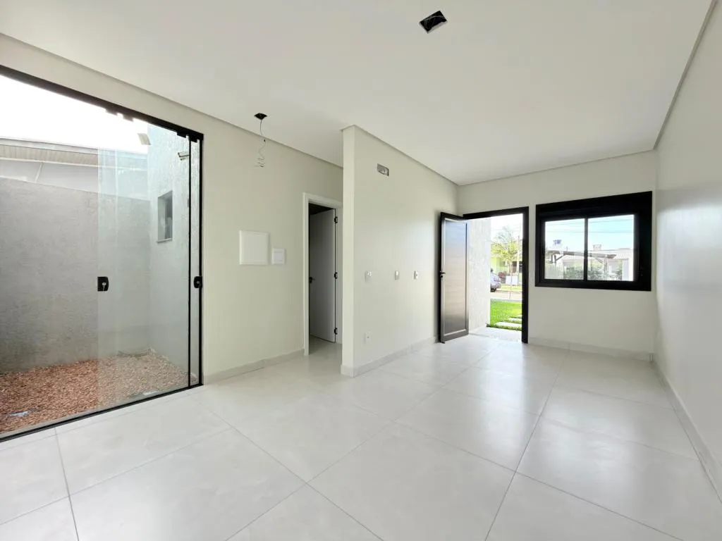 Imagem Casa 2 Dormitórios - Bairro Capão Novo