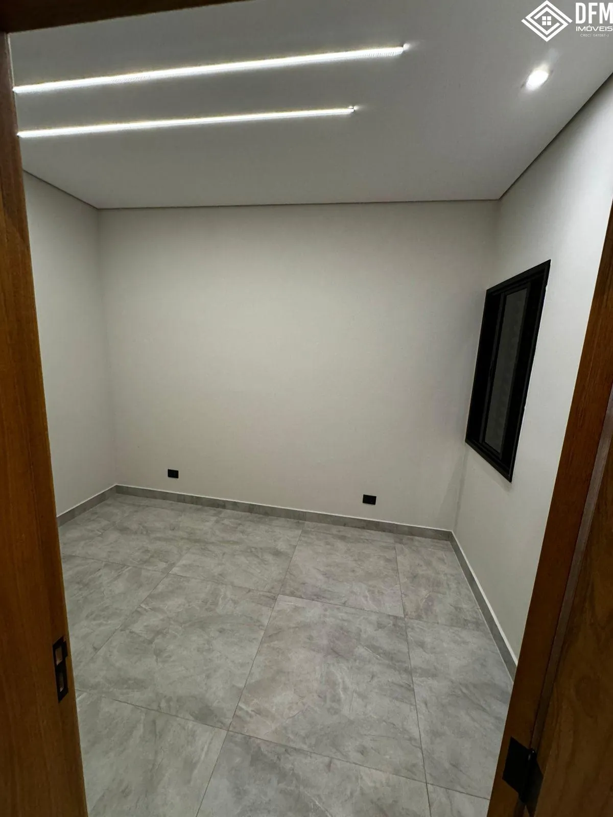 Imagem Casa com 2 Dormitorio(s) localizado(a) no bairro Jardim Layr em Mogi das Cruzes / Mato Grosso do Sul Ref.:4262