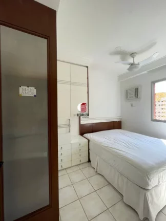 Lindo apartamento 2 qts mobiliado Jardim Camburi em Avenida Doutor Herwan Modenese Wanderley