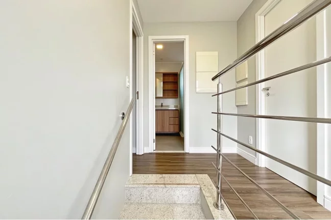 Imagem Casa em Condomínio para venda no bairro Vila Nova em Porto Alegre