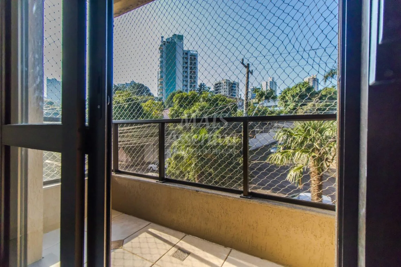 Imagem                                                 R$ 709.000,33

Apartamento e...