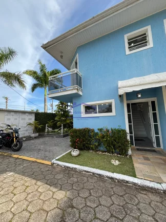 Foto do imóvel Casa em condomínio frente ao mar