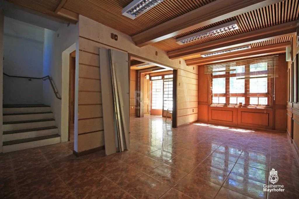 Imagem Casa para Venda - 258m², 3 dormitórios, sendo 1 suites, 3 vagas - Rio Branco