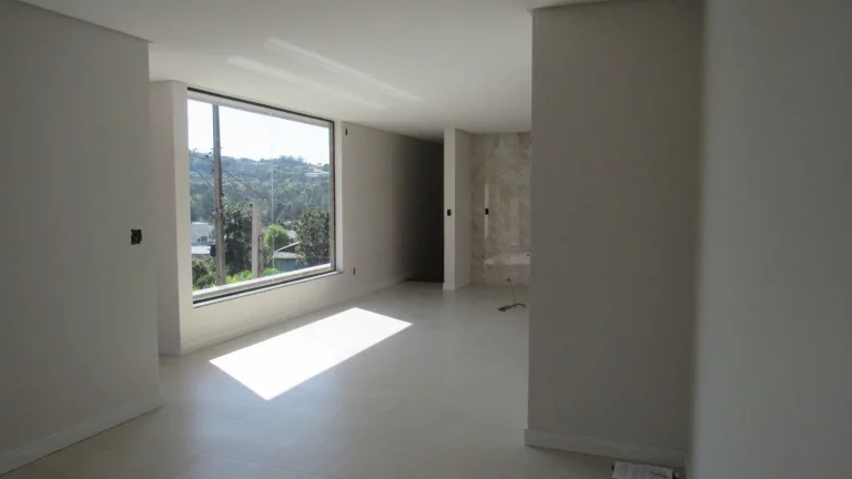 Imagem Casa para Venda em Concórdia, Primavera, 3 dormitórios, 3 suítes, 1 banheiro