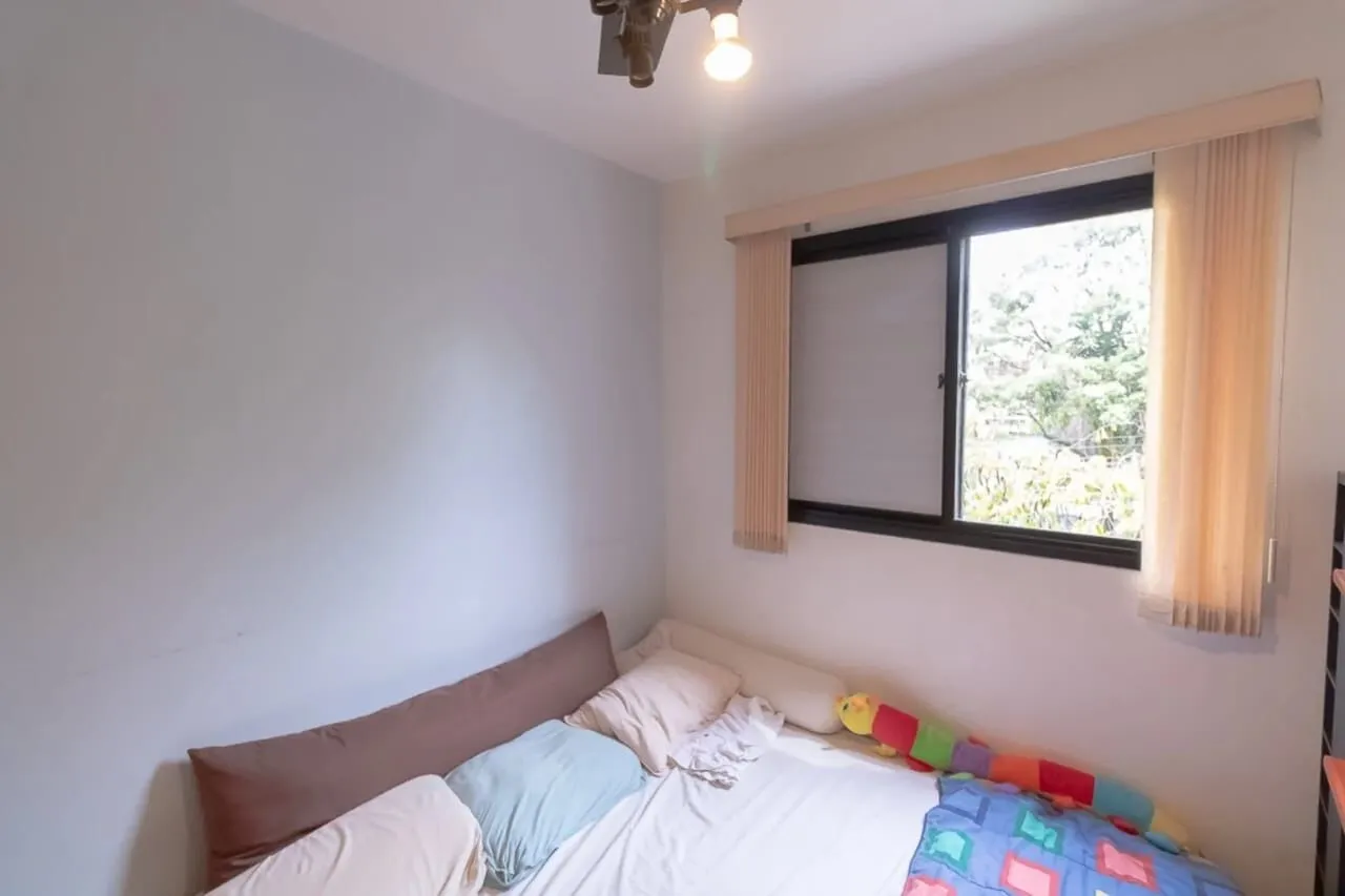 Imagem Apartamento com 4 dormitórios, 99 m² e 2 vagas em localização privilegiada.