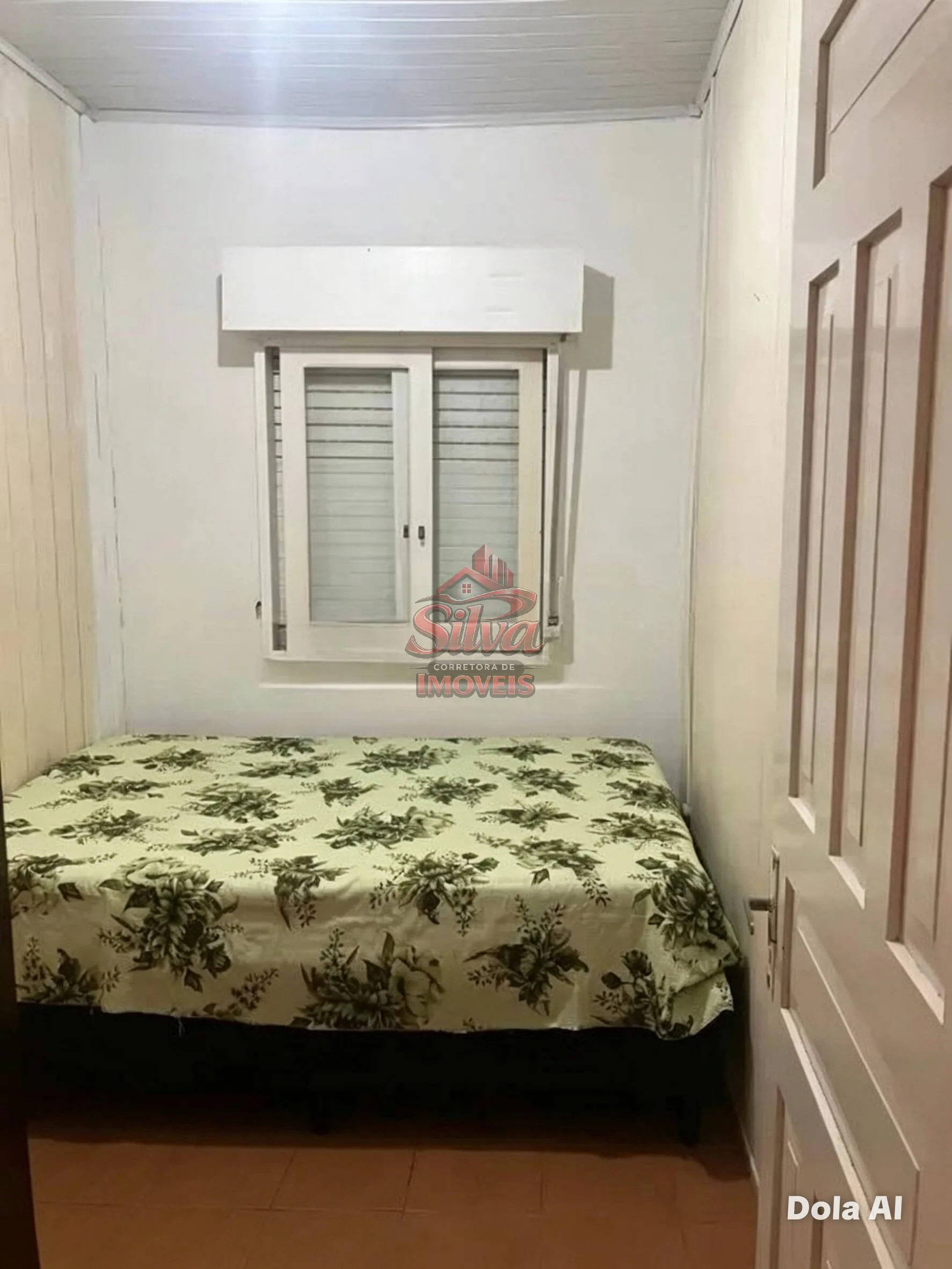 Imagem C1254 casa de esquina com 04 dormitórios, a 200m do mar em Imbé