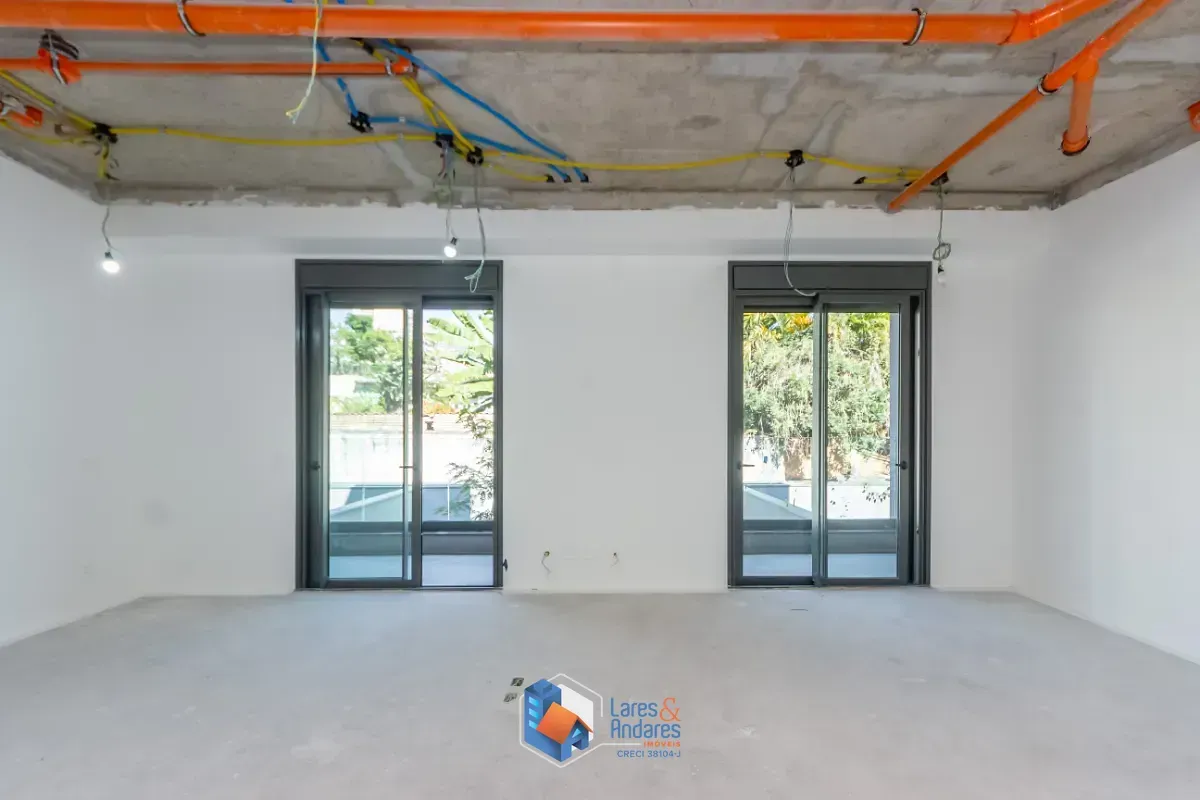 Imagem Casa no condomínio Casa Jardim Kansas para venda com 3 quartos, sendo 3 suítes, 534m²