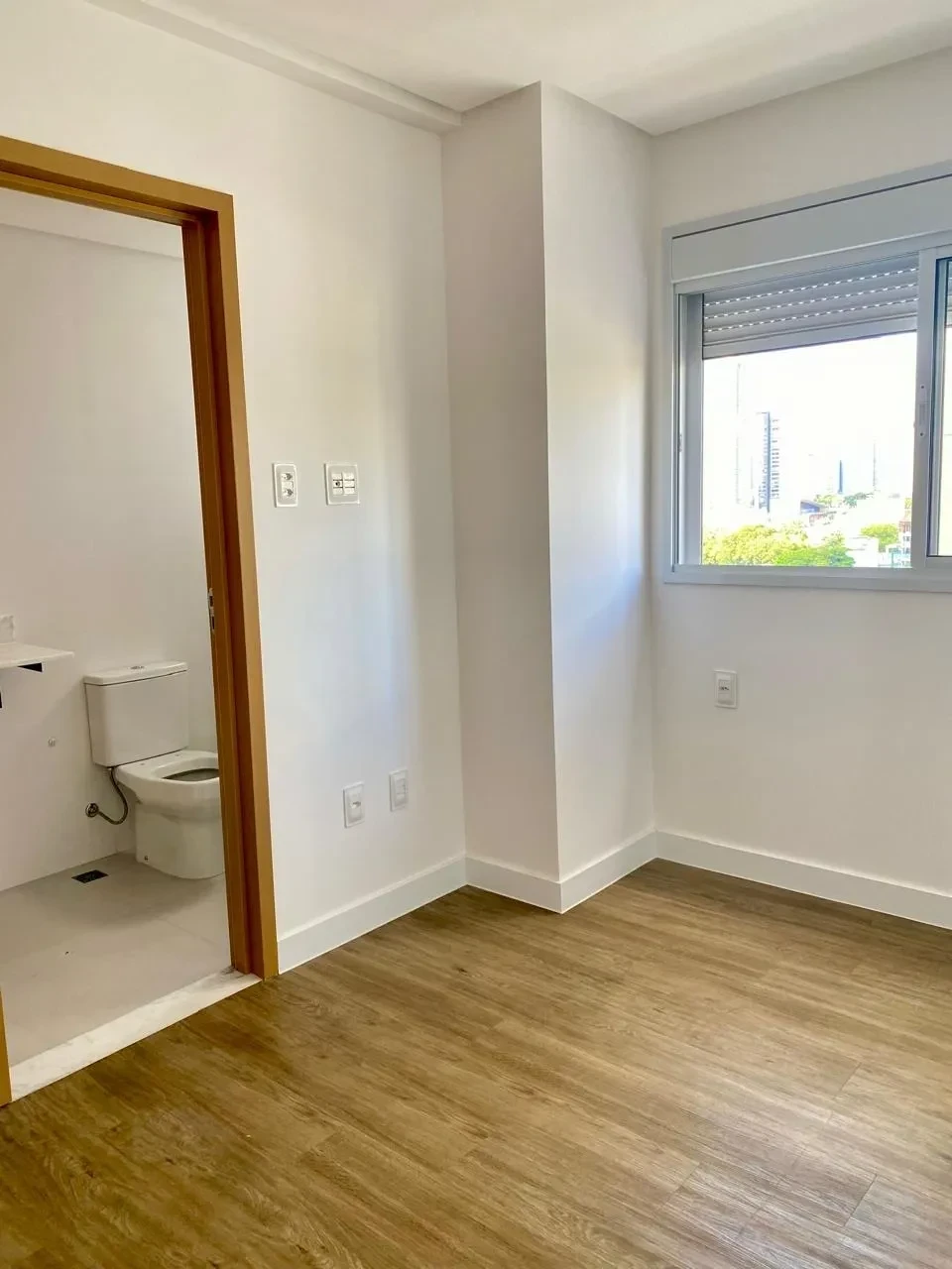Imagem Apartamento com 3 Quartos à Venda, 130 m² em Jardim América - Goiânia