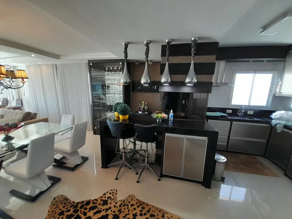 Imagem Apartamento 4 Dormitórios - Bairro Zona Nova