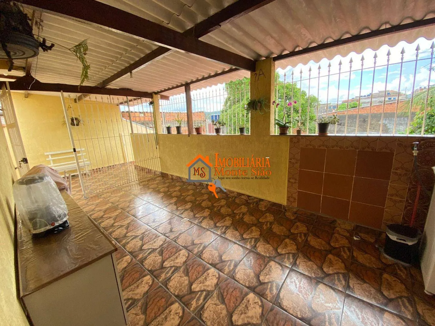 Imagem Casa com 3 dormitórios à venda, 180 m² por R$ 500.000,00 - Cidade Soberana - Guarulhos/SP