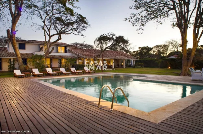 Imagem Casa Frente Mar para Temporada em Armação dos Búzios / RJ no bairro Manguinhos