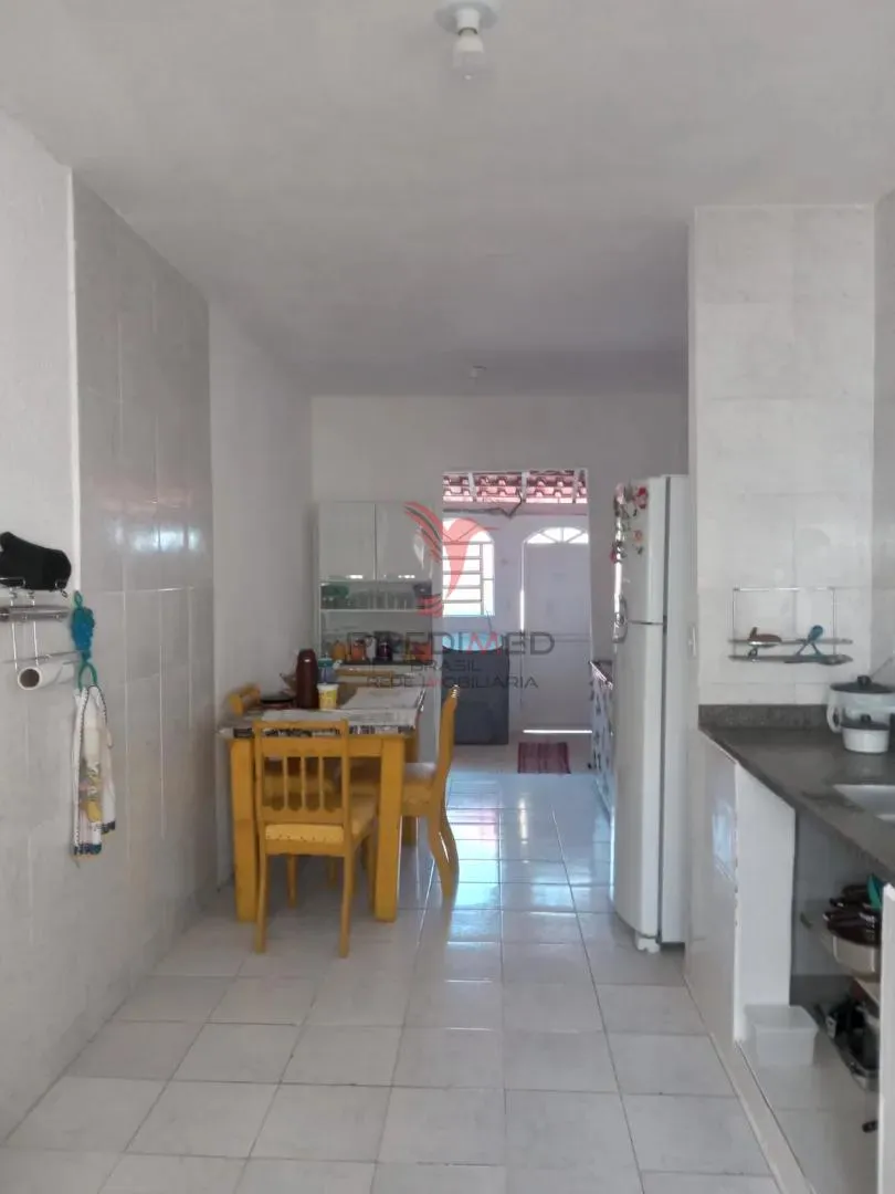 Imagem CASA COM PISCINA PRÓXIMO DA ILHA DOS DINOSSAUROS