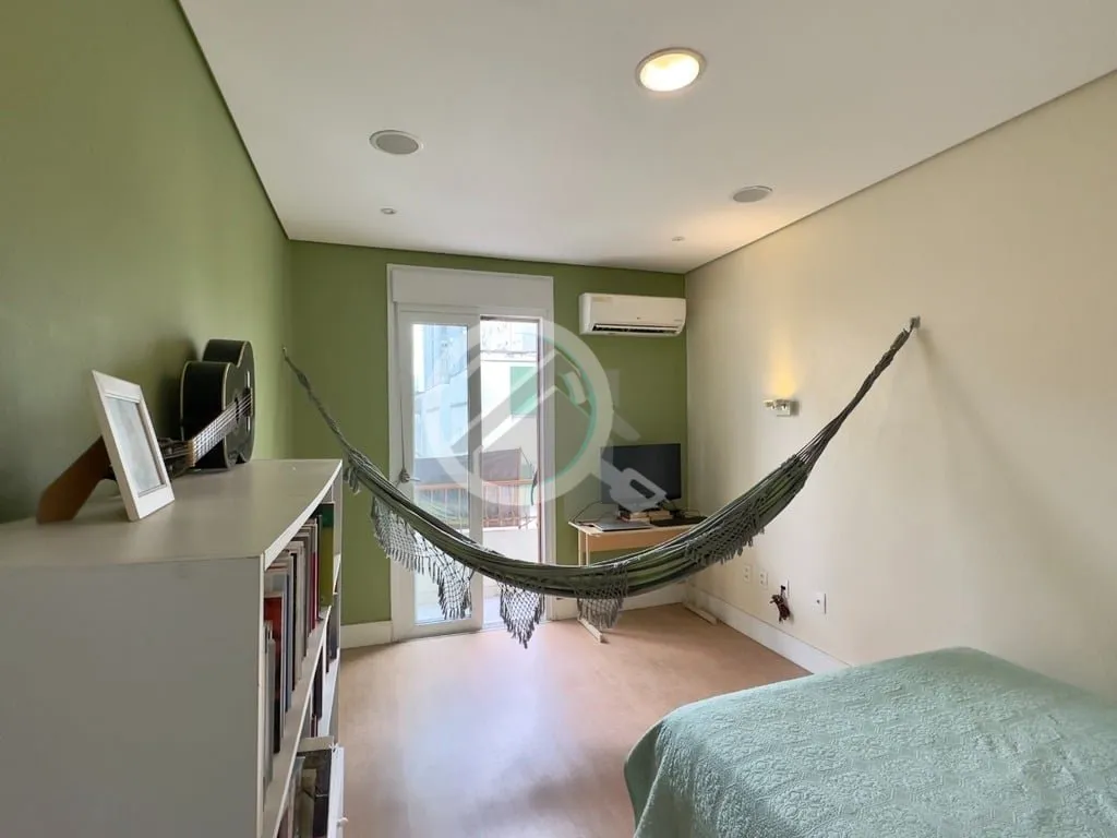 Imagem Apartamento de 80m², 3 dormitórios, sendo 1 com sacada, peças ampla, living para 2 ambientes, coz...