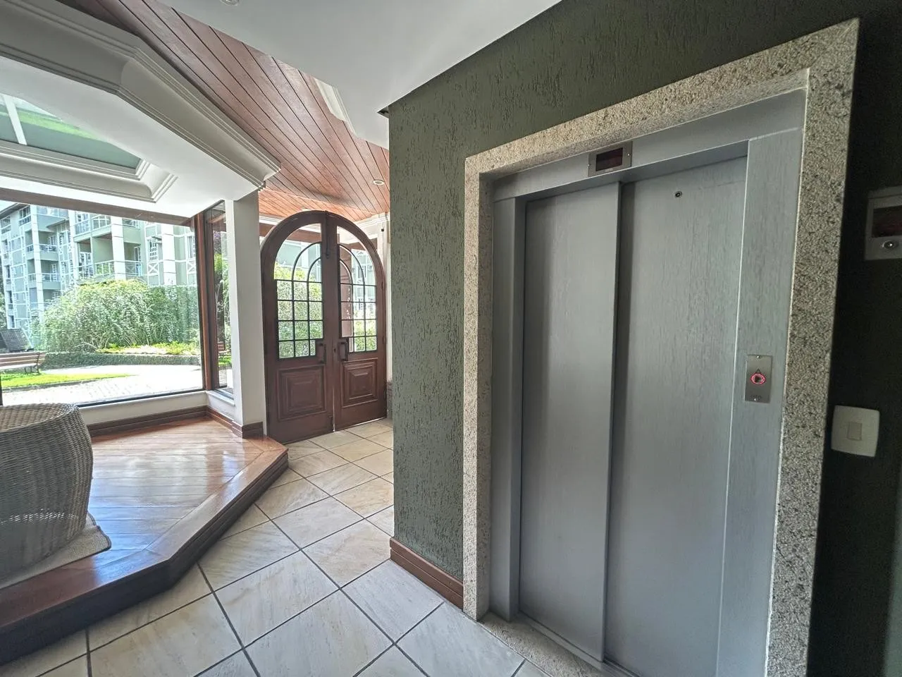 Imagem Apartamento para Venda em Petrópolis / RJ no bairro Itaipava