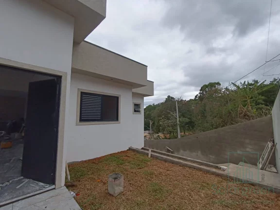 Imagem À Venda em Terra Preta, casa 3 Dorm e 3 banheiros 88 m² 790 mil