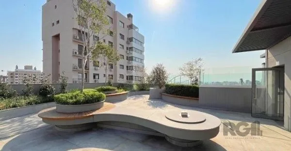 Imagem Apartamento no bairro Auxiliadora de 2 dormitórios vaga e infra