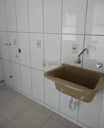 Imagem Sobrado triplex com 3 suítes no Ariribá