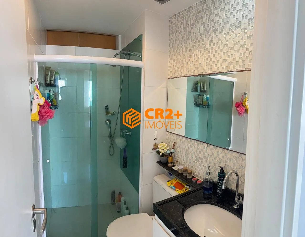 Imagem Vendo apartamento 03 quartos, 02 suites, 70m2, 01 vaga de garagem em Boa Viagem.