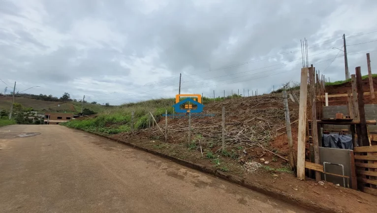 Imagem Lote a venda no bairro Bom Pastor - Santana do Paraíso
