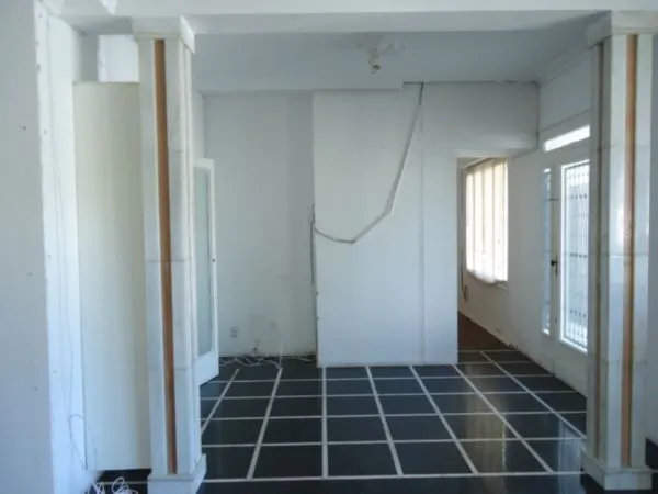 Imagem Casa para Venda - 510m², 6 dormitórios, sendo 1 suites, 3 vagas - São João