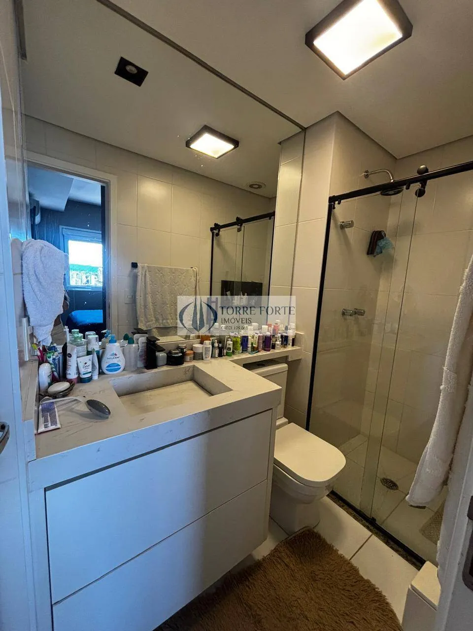 Imagem Ótimo apartamento, 83m² 2 dormitórios sendo 1 suíte 2 vagas, na Barra Funda