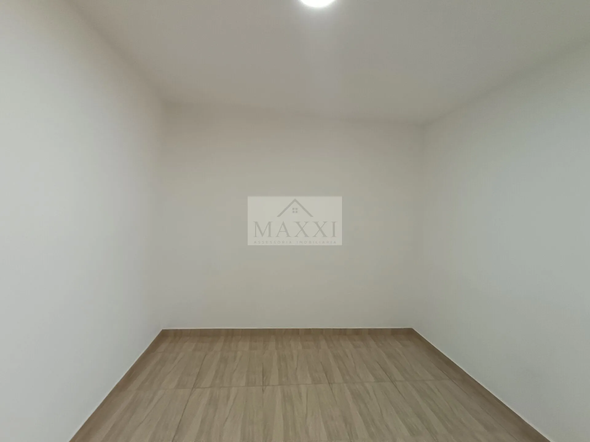 Imagem Casa Totalmente Reformada de 2 Quartos com Suíte e Quintal em Pedra de Guaratiba