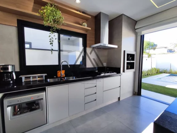Imagem Imóvel de Alto Padrão, mobiliado com 3 Suítes no Ninho Verde I