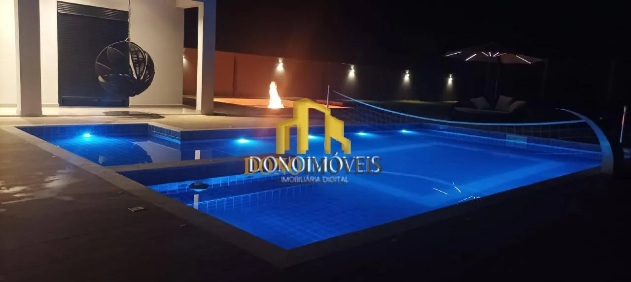 Imagem Casa térrea à venda com 250m², piscina Cond Jatobá Cesareo Lange SP