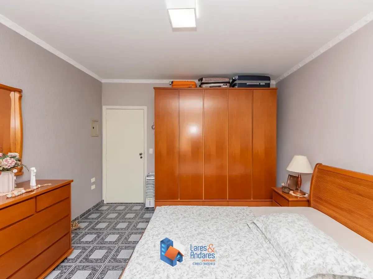 Imagem Sobrado para venda em Sítio da Figueira com 3 quartos, 176m²