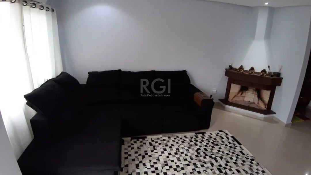 Imagem Casa para Venda - 157m², 3 dormitórios, sendo 3 suites, 2 vagas - Guarujá