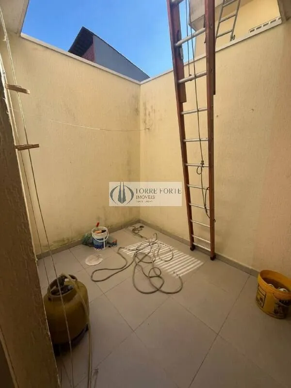 Imagem Sobrado com 3 dormitorios 1 suite 3 vagas Churrasqueira na Vila Rica .
