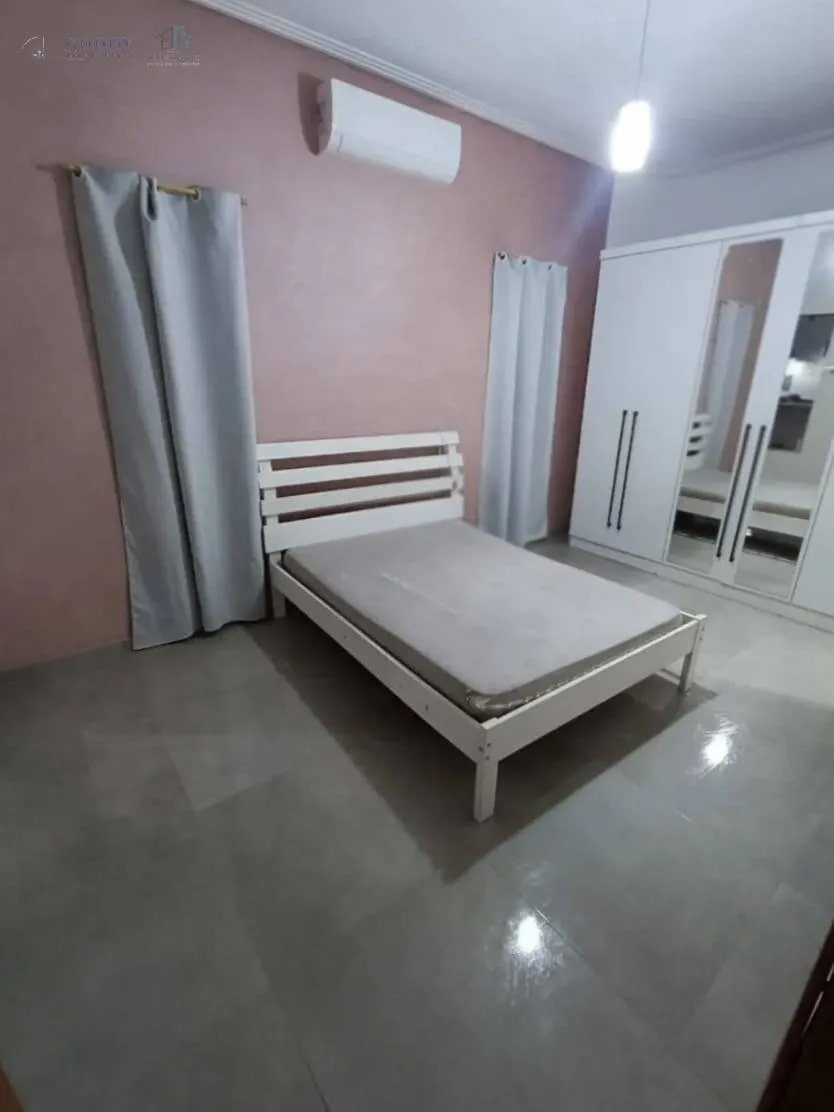 Imagem Casa Moderna com Área Gourmet no Residencial Flamboyant