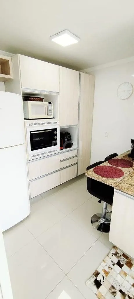 Imagem Apartamento 67m² - 2 dormitórios e 1 vaga de garagem no bairro Teresópolis