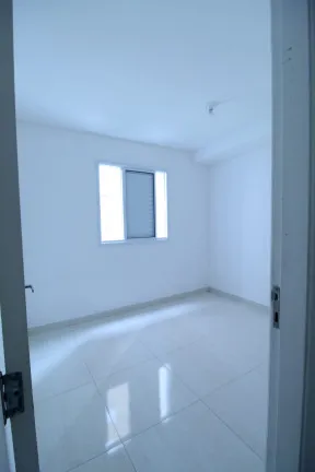 Imagem Apartamento com 2 Quartos à Venda, 45 m² em Vila Carmosina - São Paulo